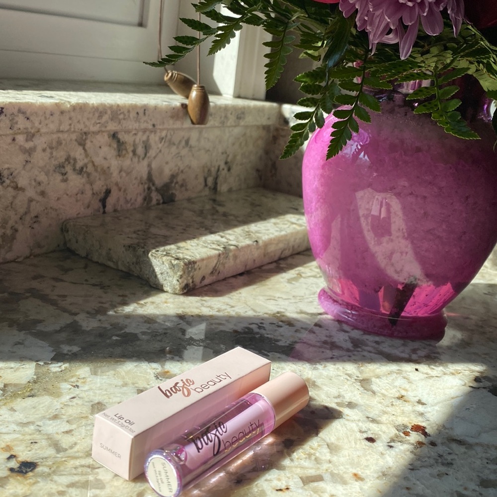 Basic Beauty Summer lip oil ☀️
